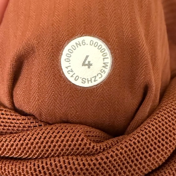 Lululemon women’s Beyond the Studio Jogger pants in Dark Terracotta size 4 - Picture 12 of 12